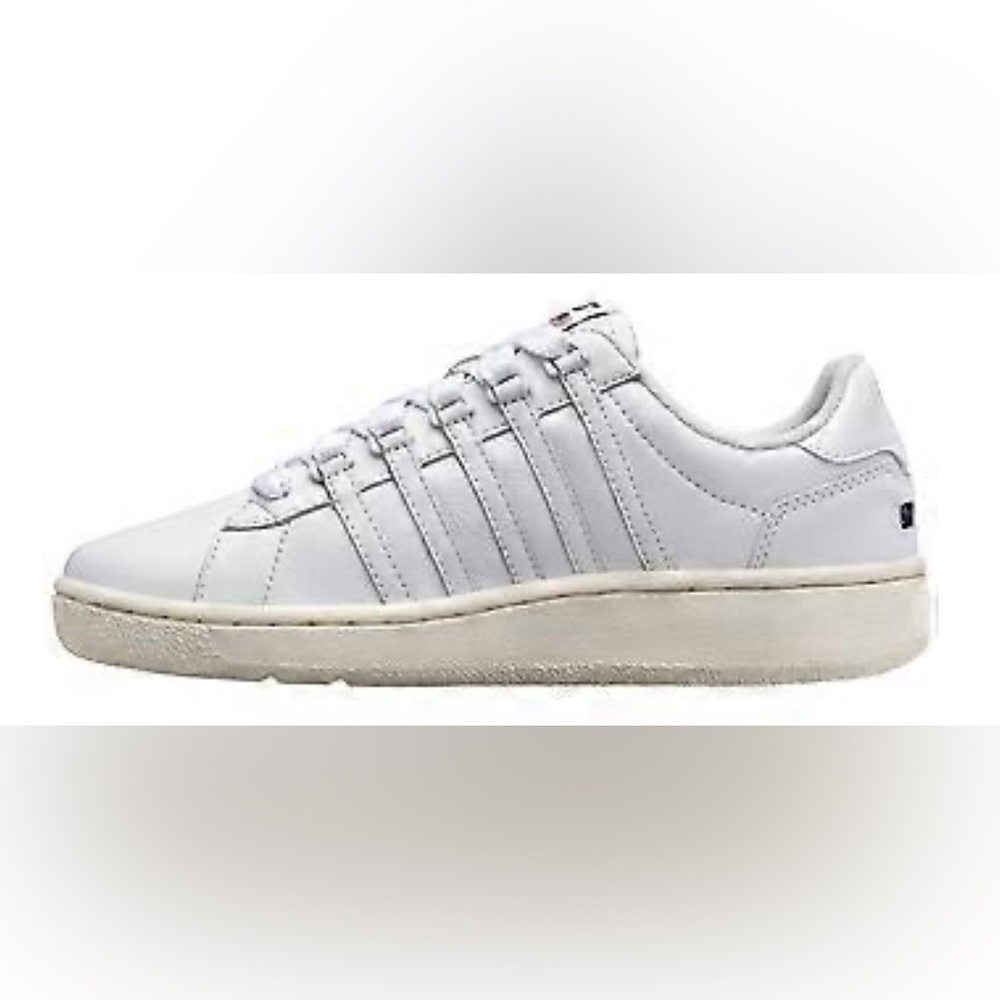 K-Swiss New in Box slamm classic European release men size 9 $193.99 USD.